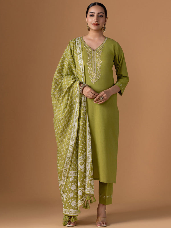 Women Ethnic Motifs Printed Cotton Kurta with Trousers & Dupatta
